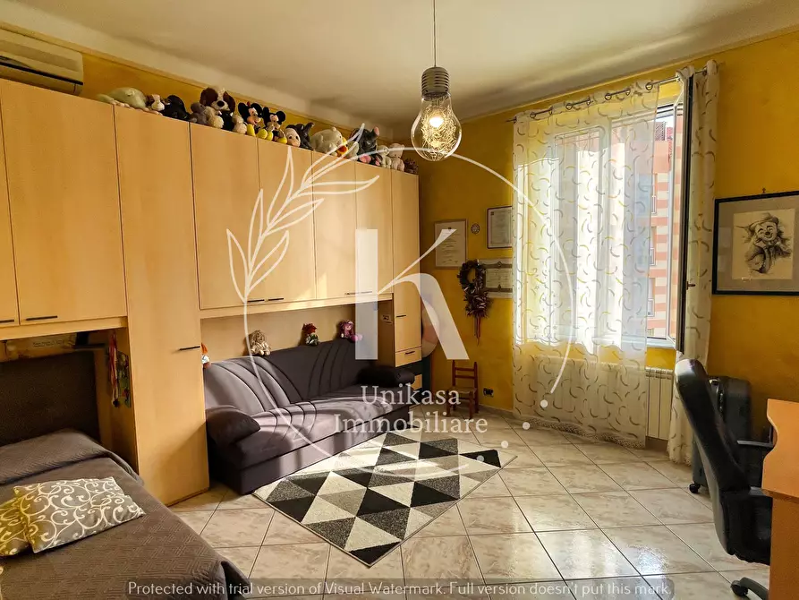 Immagine 16 di Quadrilocale in vendita  in Via Fiume 9 a Savona