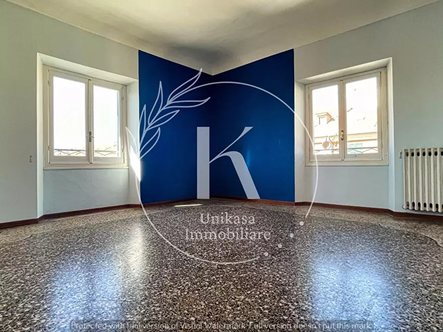 Immagine 2 di Quadrilocale in vendita  in Piazza Sisto IV 1 a Savona