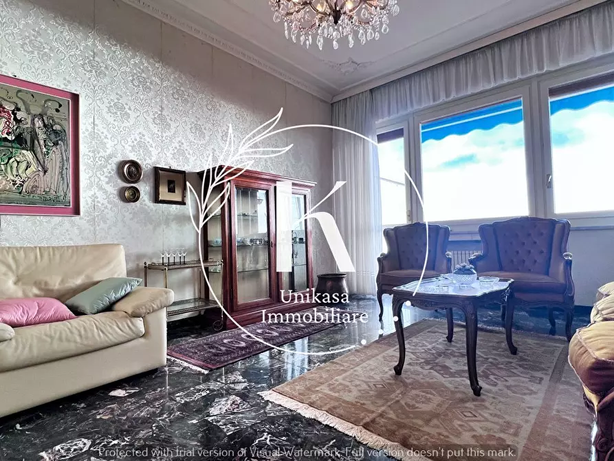 Immagine 12 di Pentalocale in vendita  in Via Angelo Visca a Savona