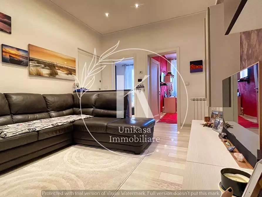 Immagine 6 di Pentalocale in vendita  in Via Nizza a Savona