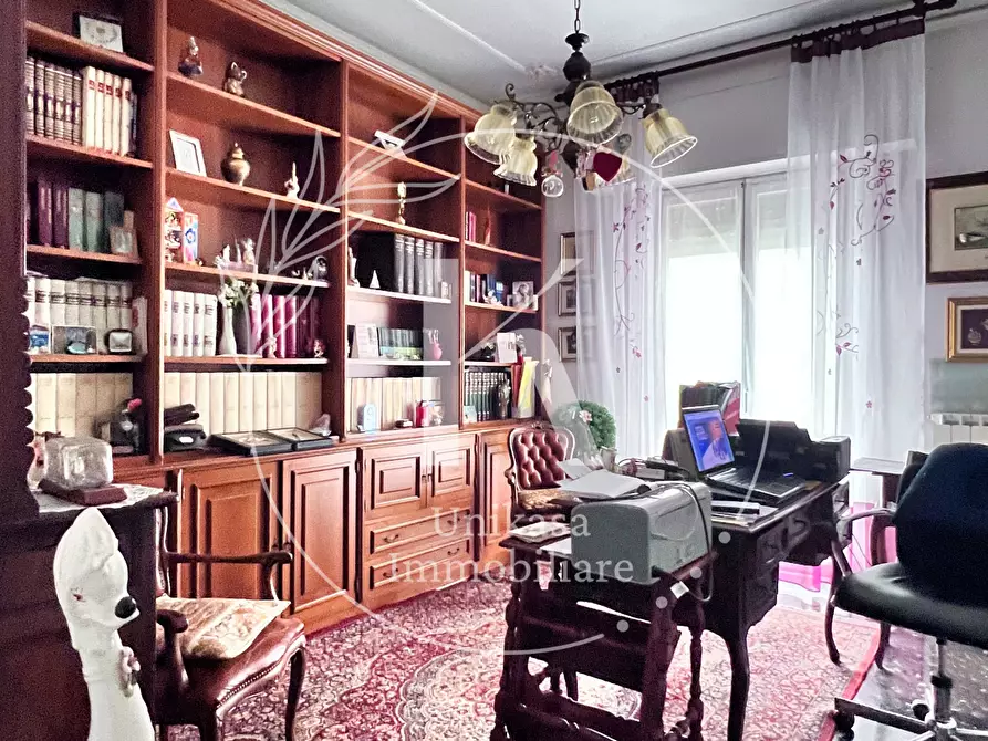 Immagine 10 di Pentalocale in vendita  in Corso Viglienzoni 6 a Savona