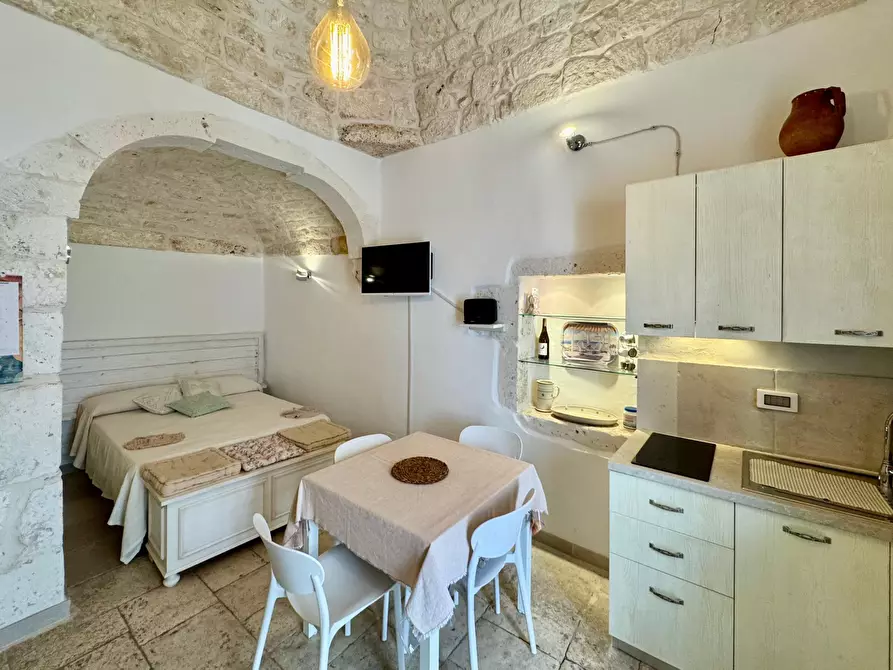 Immagine 9 di Casa indipendente in vendita  in Piazzale Domenico Colucci a Ostuni