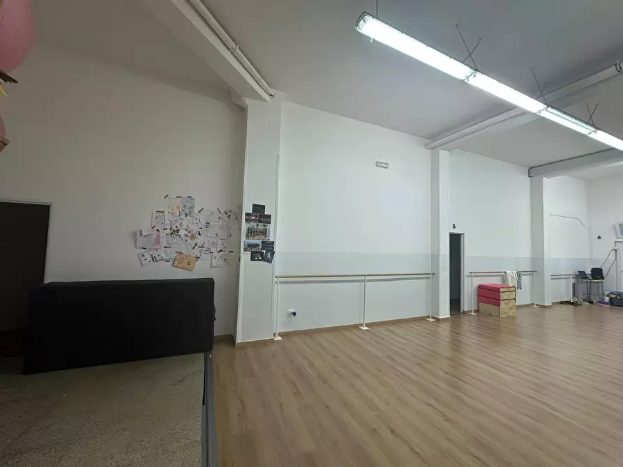 Immagine 31 di Bilocale in vendita  in Corso Giuseppe Mazzini a Ostuni