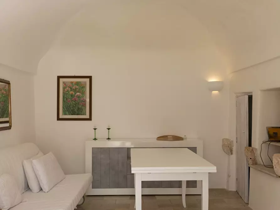 Immagine 30 di Rustico / casale in vendita  in Via Papa Giovanni XXIII a Ostuni