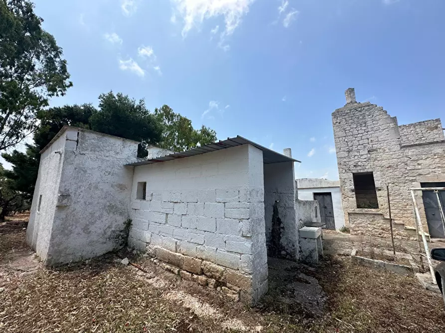 Immagine 30 di Rustico / casale in vendita  in Strada Provinciale 29 a Ostuni