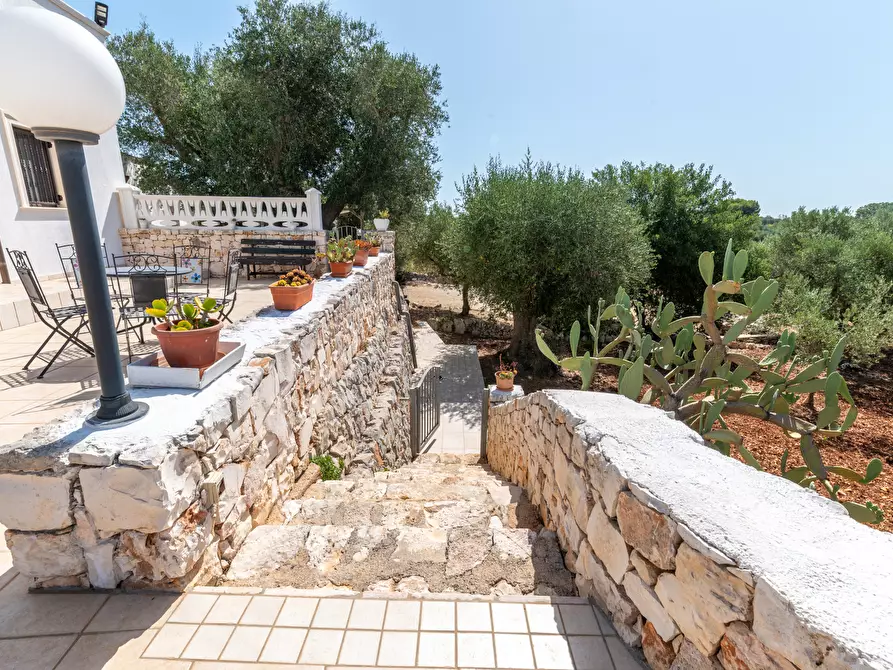 Immagine 21 di Villa in vendita  in Via Provinciale Martina Franca a Ostuni