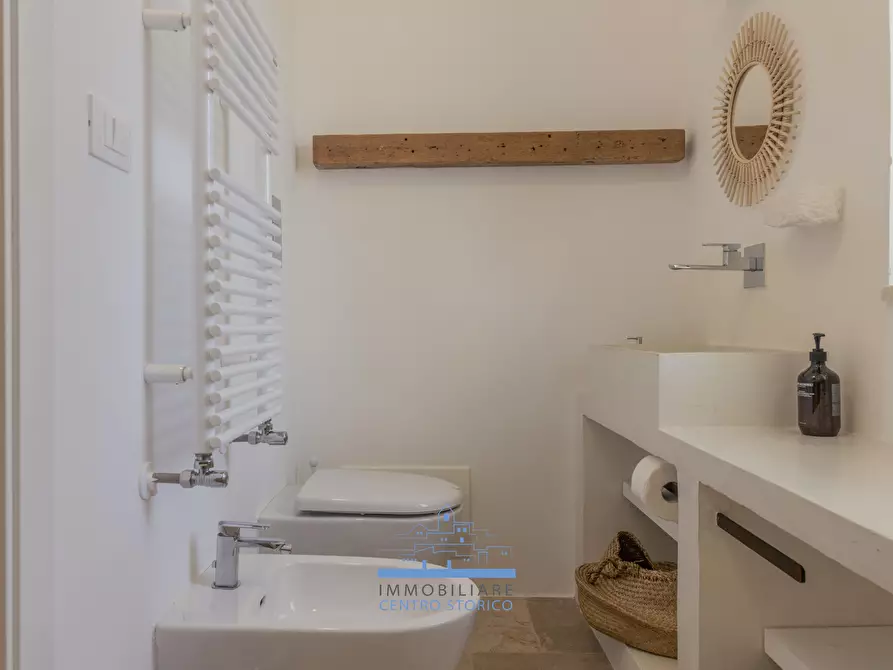 Immagine 60 di Villa in vendita  in CONTRADA SALINOLA a Ostuni