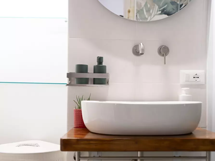 Immagine 13 di Casa indipendente in vendita  in Via Matteo Renato Imbriani a Ostuni