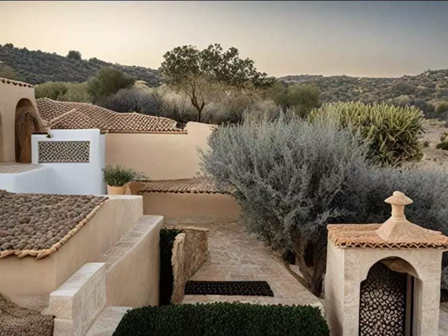 Immagine 50 di Rustico / casale in vendita  a Ostuni