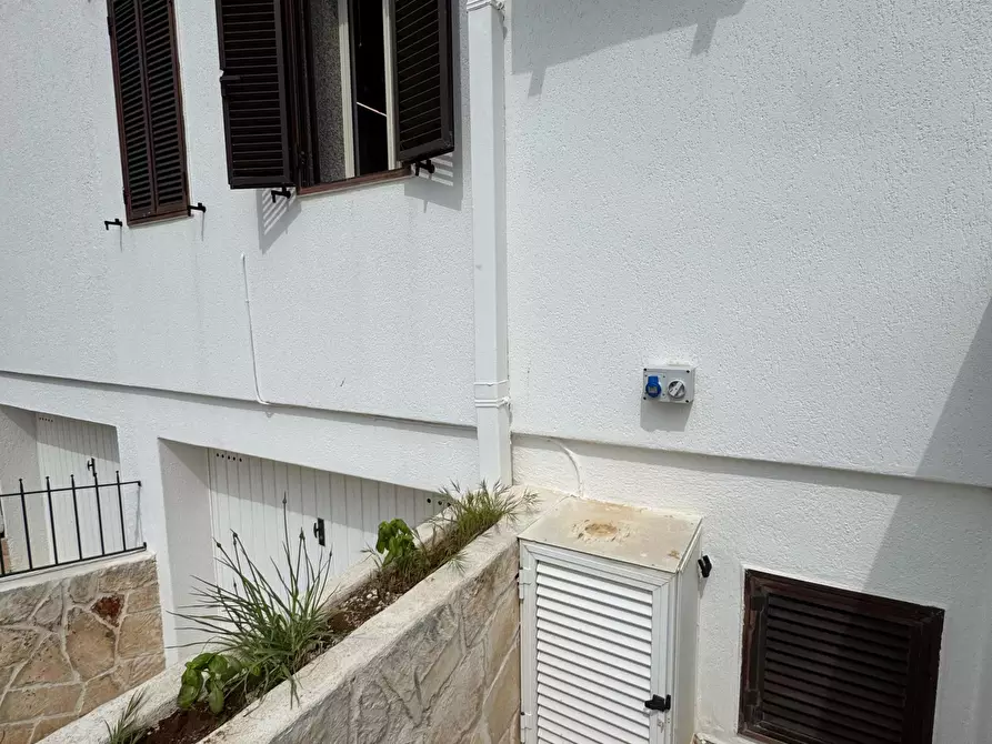 Immagine 40 di Villa in vendita  in Piazza dell' Angelo a Ostuni