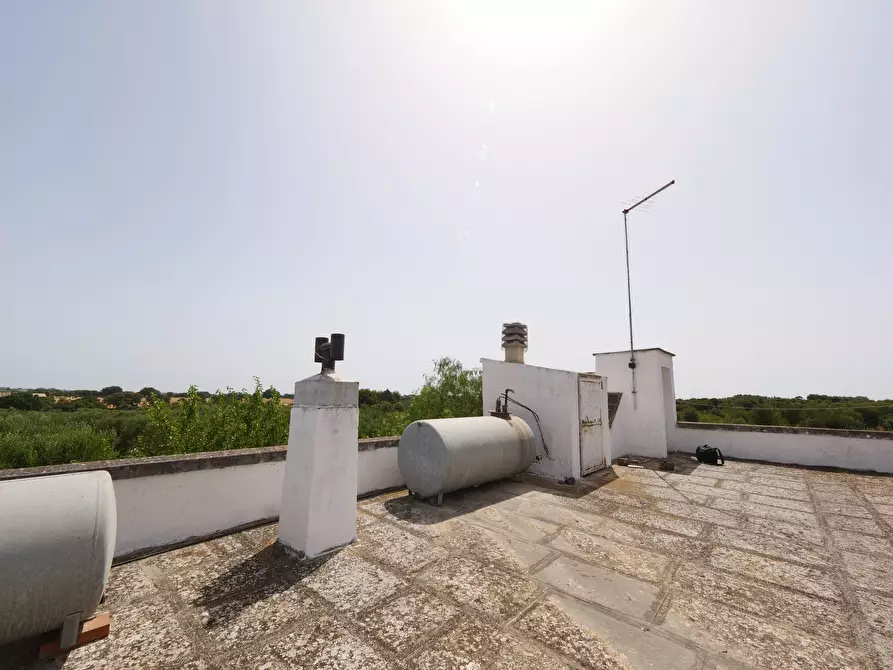 Immagine 25 di Rustico / casale in vendita  in Via Papa Giovanni XXIII a Ostuni