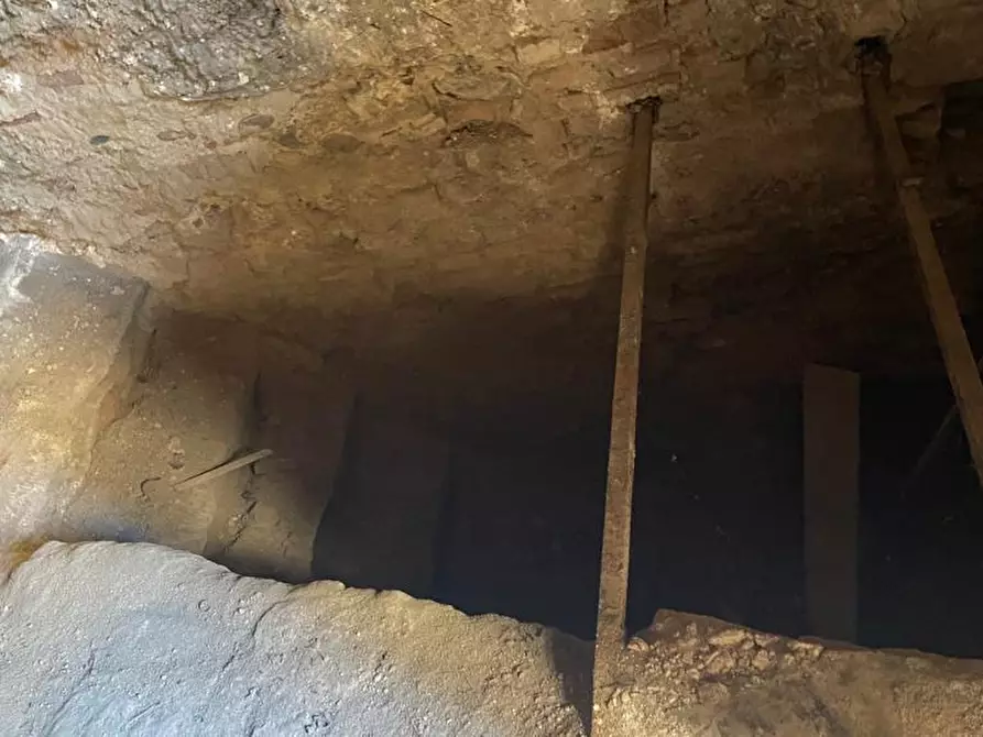 Immagine 24 di Porzione di casa in vendita  a Sassello