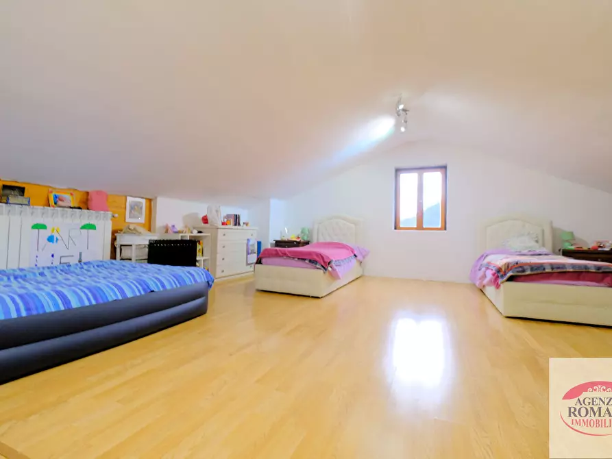 Immagine 25 di Villa in vendita  a Stella