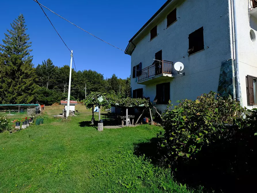 Immagine 28 di Trilocale in vendita  a Sassello