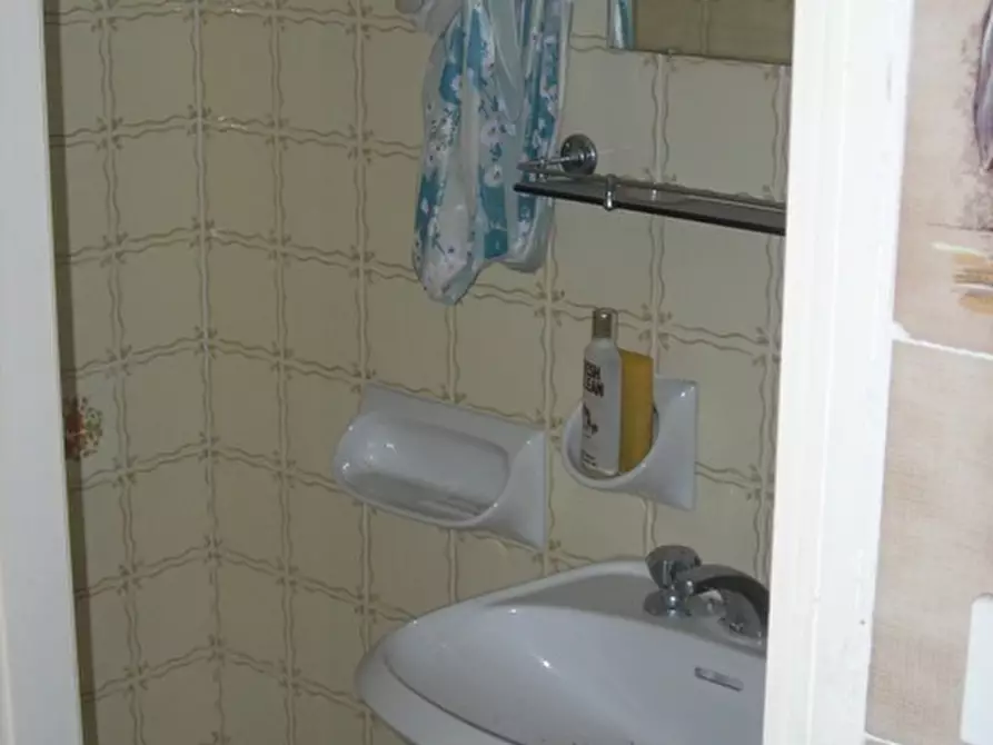 Immagine 18 di Porzione di casa in vendita  a Sassello