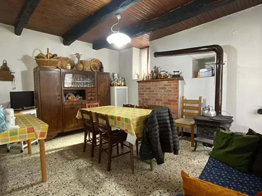 Immagine 26 di Casa indipendente in vendita  a Pezzolo Valle Uzzone