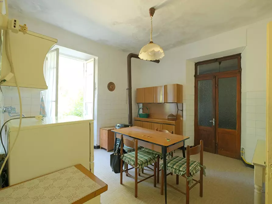 Immagine 31 di Villa in vendita  in Via Vassuria 58 a Urbe