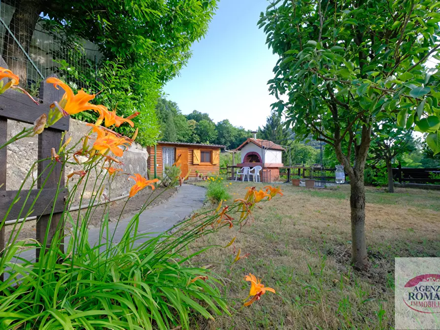 Immagine 5 di Baita in vendita  in Via Vallescura 9 a Urbe