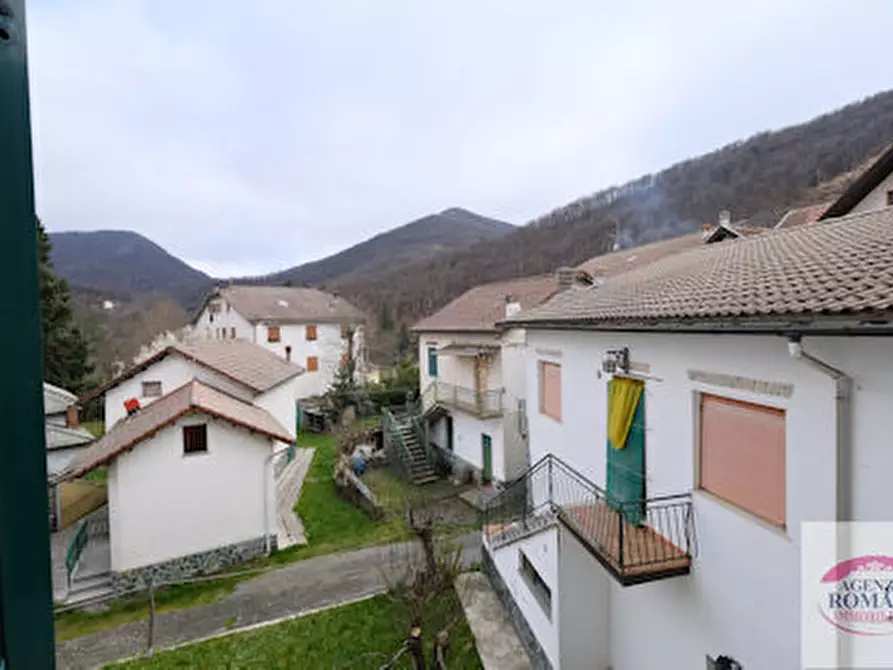 Immagine 7 di Palazzo in vendita  in Via Stefano Ramorino 14 a Urbe