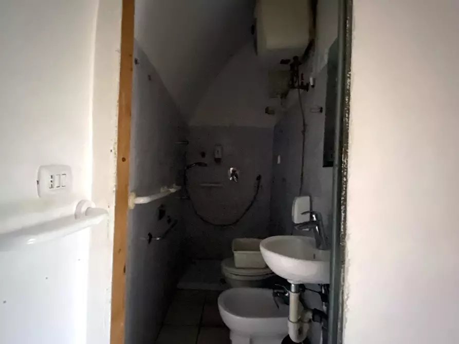 Immagine 9 di Bilocale in vendita  a Mioglia