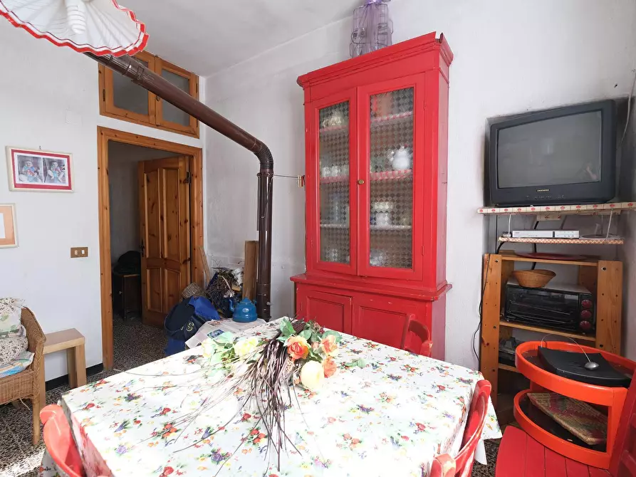 Immagine 12 di Trilocale in vendita  a Sassello