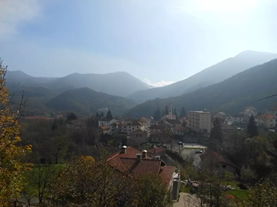 Immagine 42 di Appartamento in vendita  a Urbe