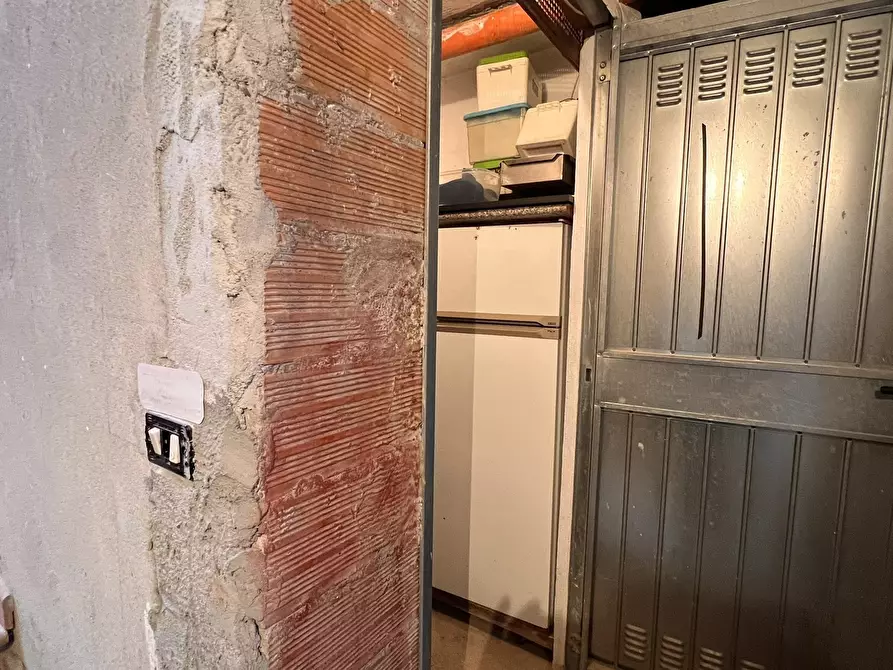 Immagine 27 di Trilocale in vendita  in Via Roma 37 a Pontinvrea