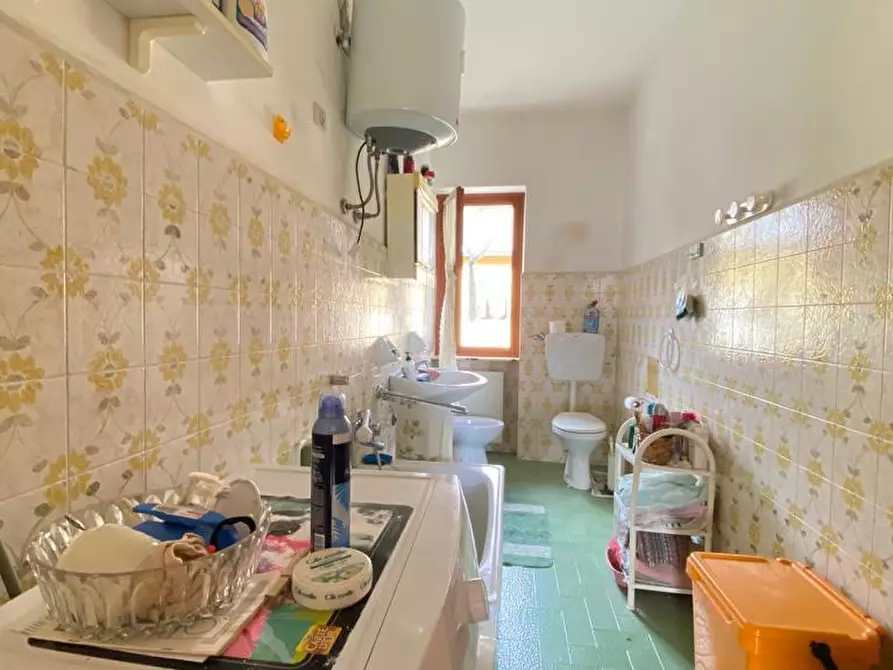 Immagine 24 di Casa bifamiliare in vendita  in Via Franciavia francia 91 a Tiglieto