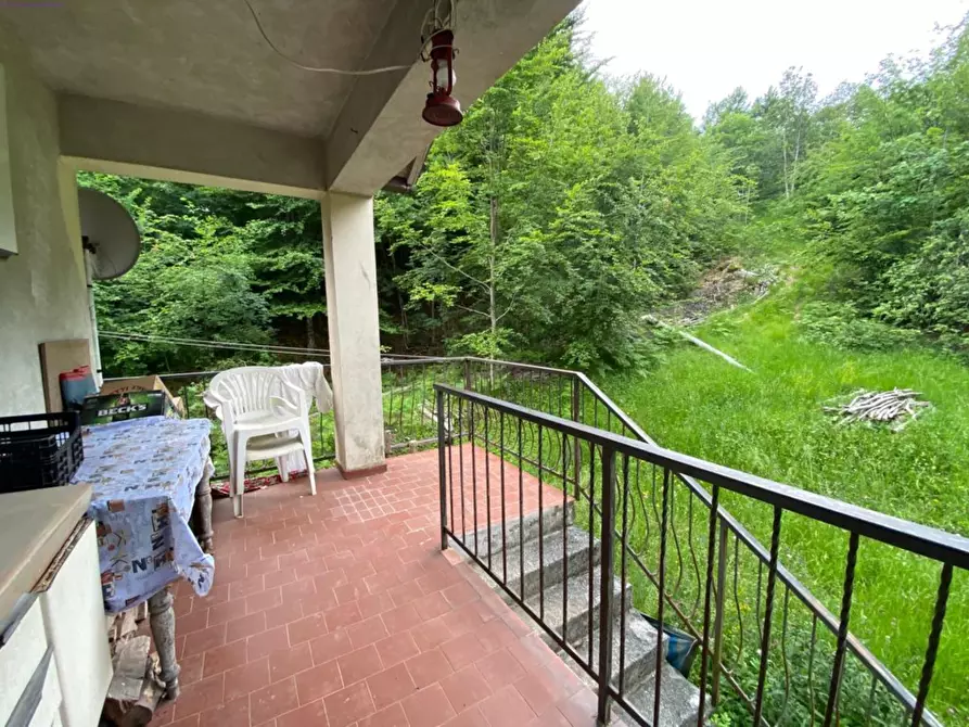 Immagine 2 di Rustico / casale in vendita  a Sassello