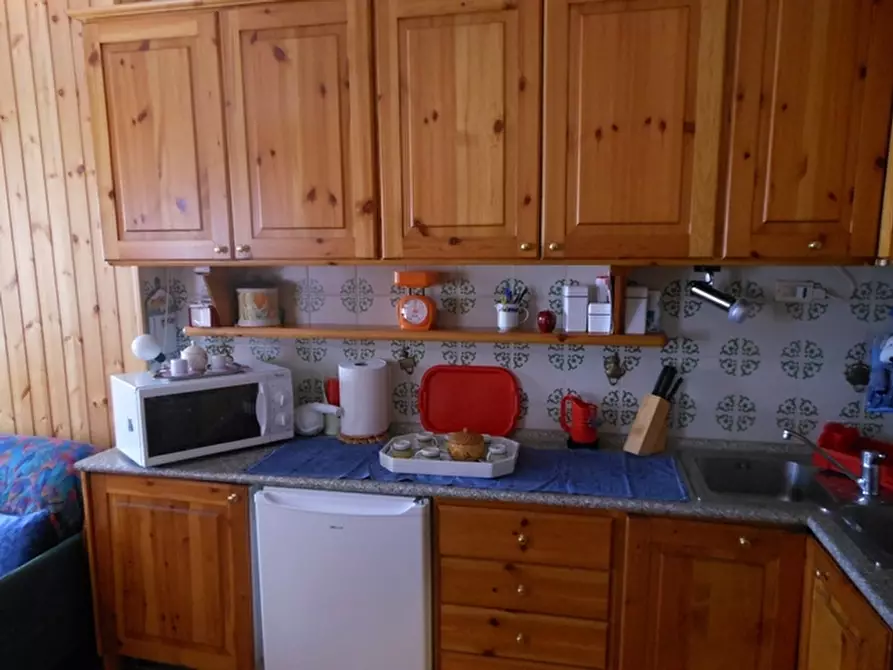 Immagine 3 di Appartamento in vendita  a Urbe