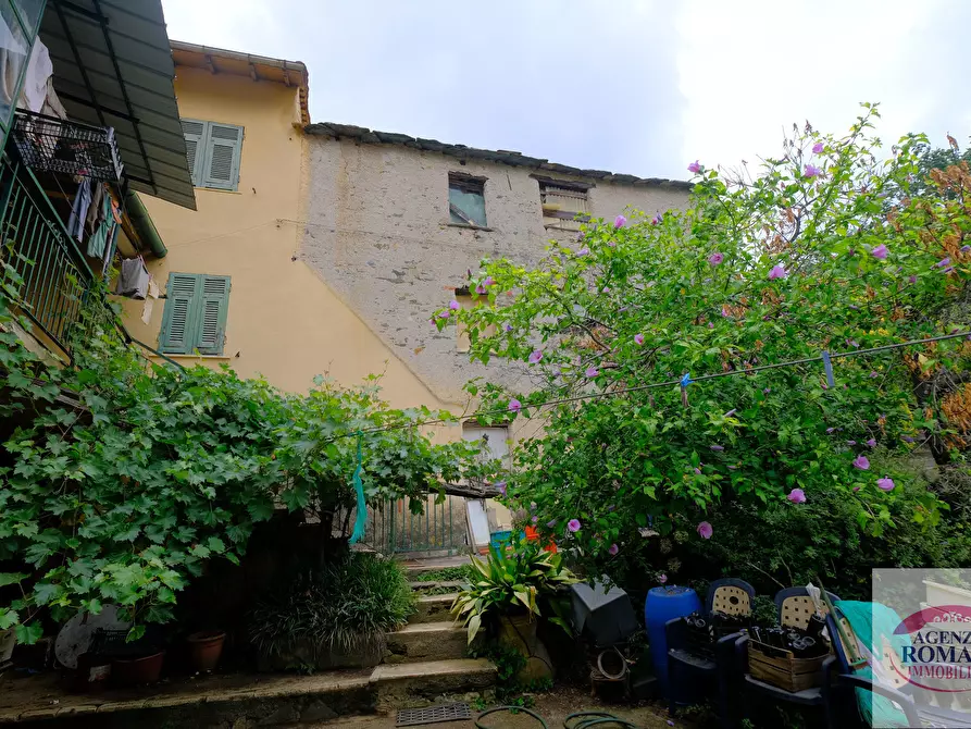 Immagine 30 di Rustico / casale in vendita  in Via Pero 112 a Varazze