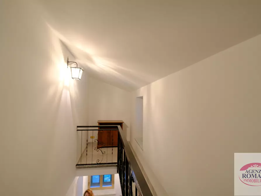 Immagine 27 di Rustico / casale in vendita  a Pareto