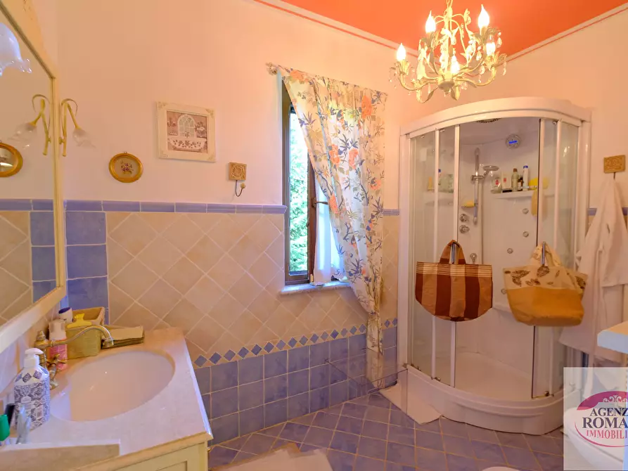 Immagine 38 di Villa in vendita  in Via Bigatti 6 a Pontinvrea