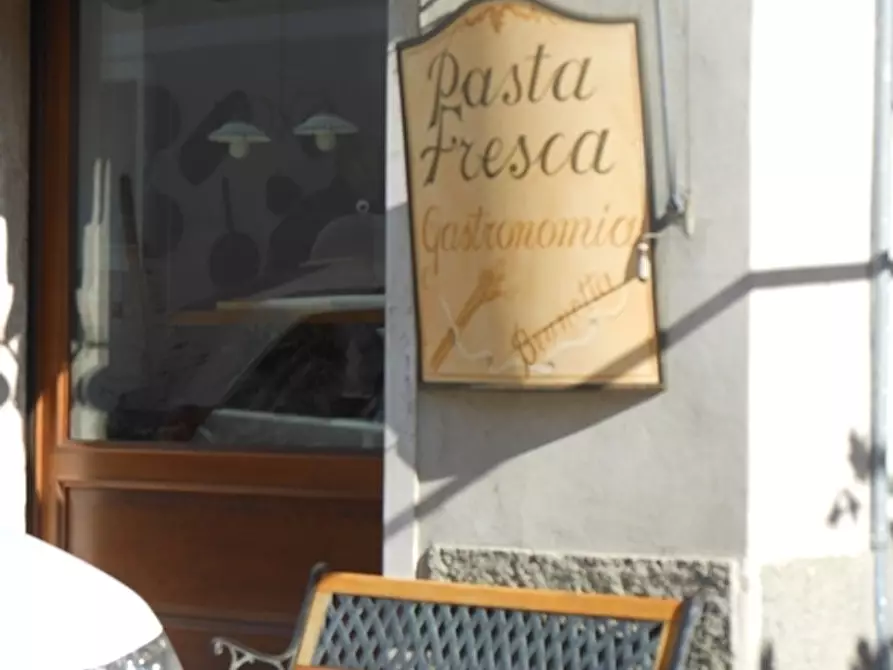 Immagine 34 di Appartamento in vendita  a Urbe