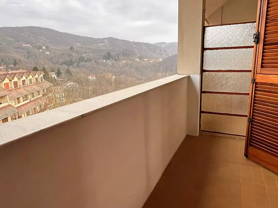 Immagine 10 di Trilocale in vendita  a Urbe