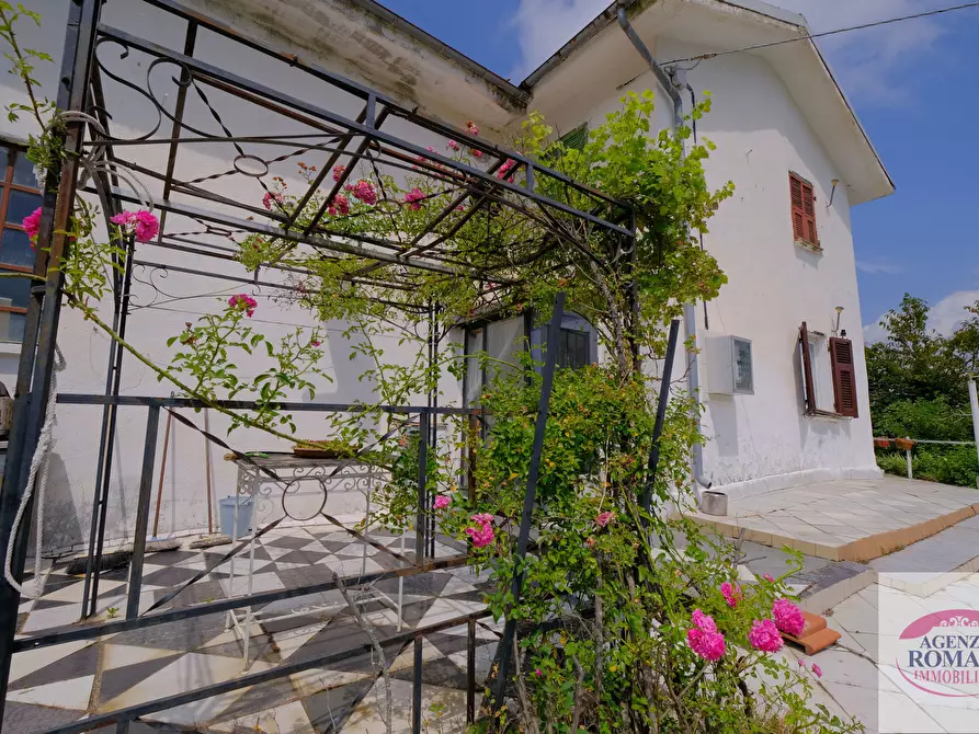 Immagine 4 di Rustico / casale in vendita  in VIA AVERA a Mioglia