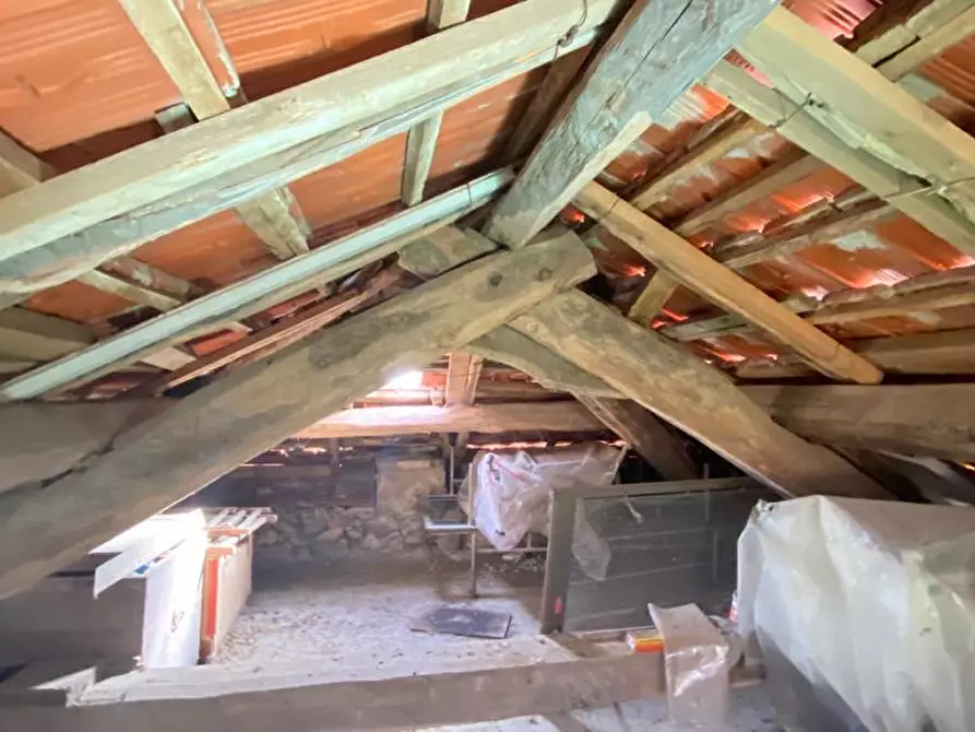 Immagine 20 di Rustico / casale in vendita  in via miogliola 6 a Pareto