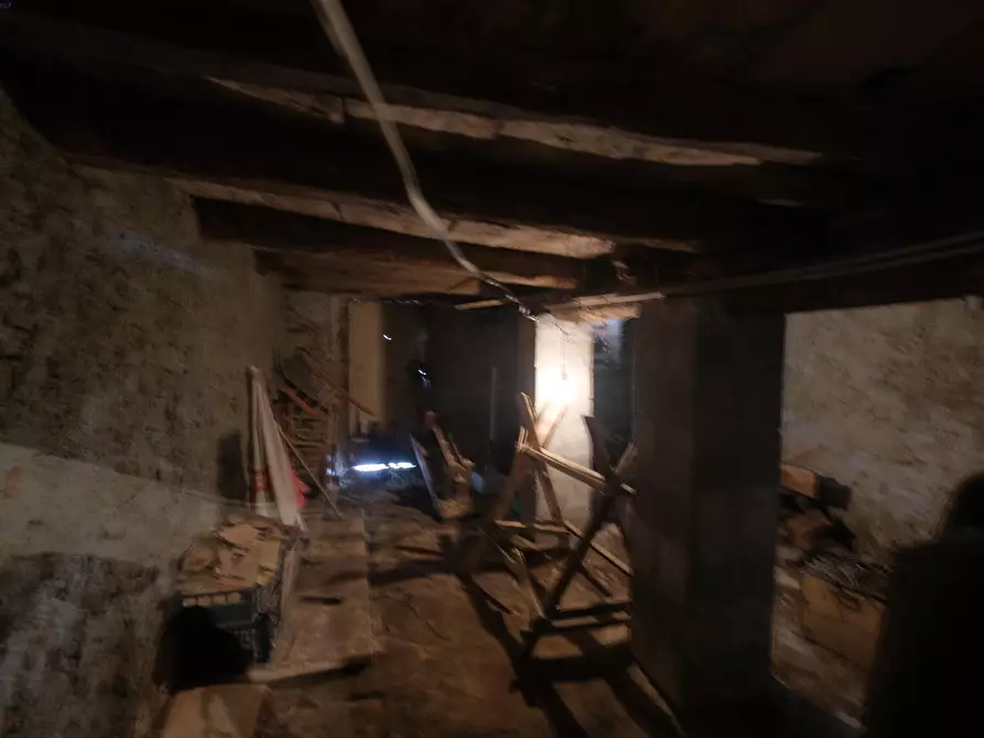 Immagine 22 di Rustico / casale in vendita  a Mioglia