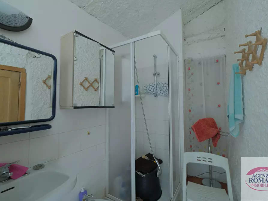 Immagine 38 di Porzione di casa in vendita  in Via Montà 14 a Urbe