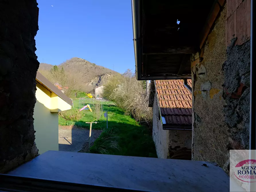 Immagine 39 di Rustico / casale in vendita  in SP542 75 a Pontinvrea