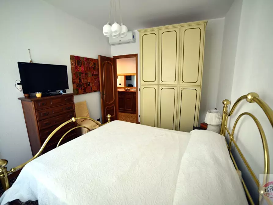 Immagine 21 di Quadrilocale in vendita  in Via Accinelli 3 a Varazze