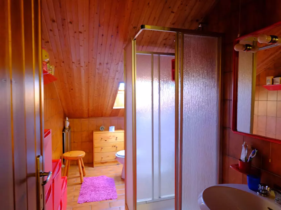 Immagine 27 di Casa trifamiliare in vendita  in Località Marrona 8 a Sassello