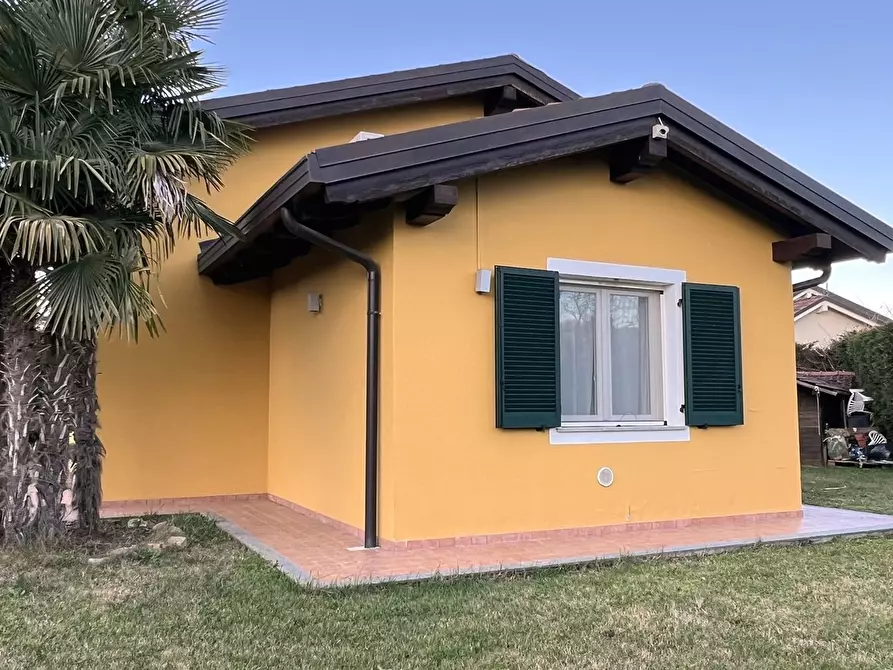 Immagine 1 di Villa in vendita  a Melazzo