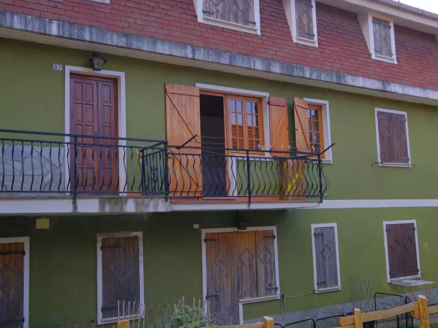 Immagine 7 di Trilocale in vendita  a Ponzone