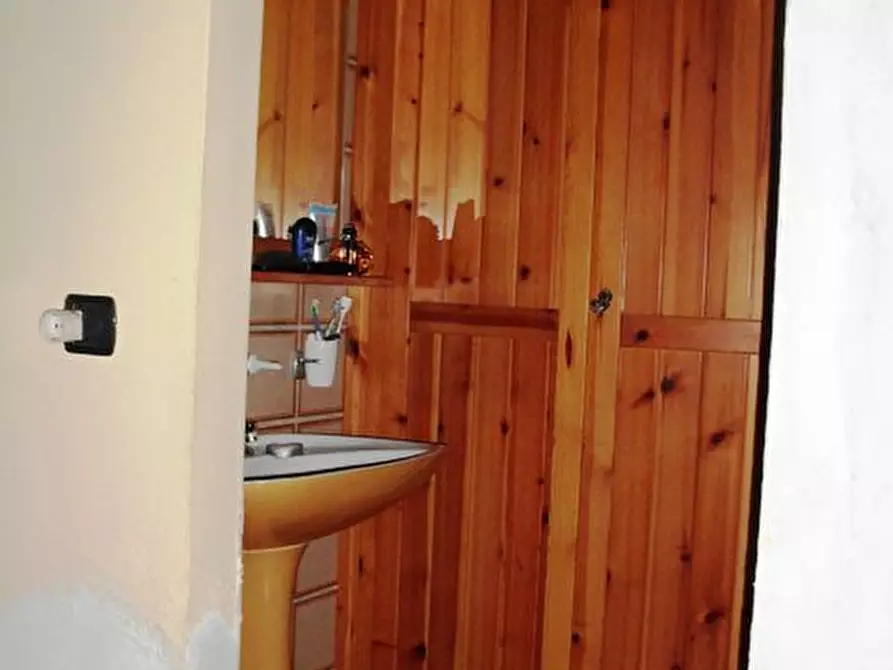 Immagine 6 di Appartamento in vendita  a Urbe