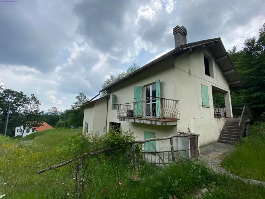 Immagine 5 di Rustico / casale in vendita  a Sassello