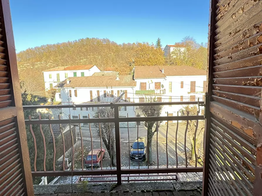 Immagine 33 di Palazzo in vendita  in Regione Chiapino 29 a Ponzone