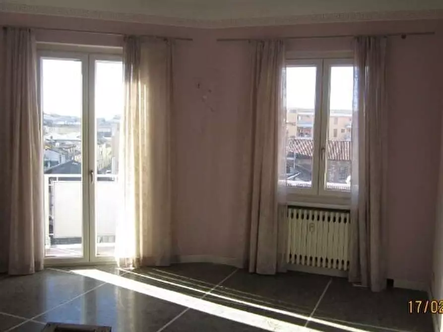 Immagine 5 di Pentalocale in vendita  in Via Giordano Bruno 6 a Tortona