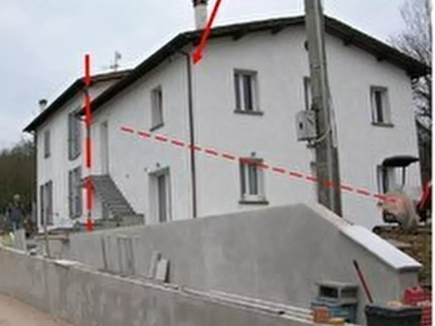 Immagine 1 di Terratetto in vendita  in Via Pesciatina 889 a Capannori