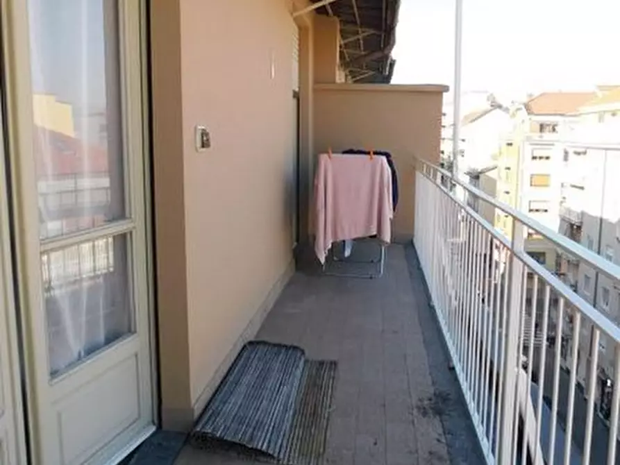 Immagine 9 di Quadrilocale in vendita  in Via Bernardino Luini 143 a Torino